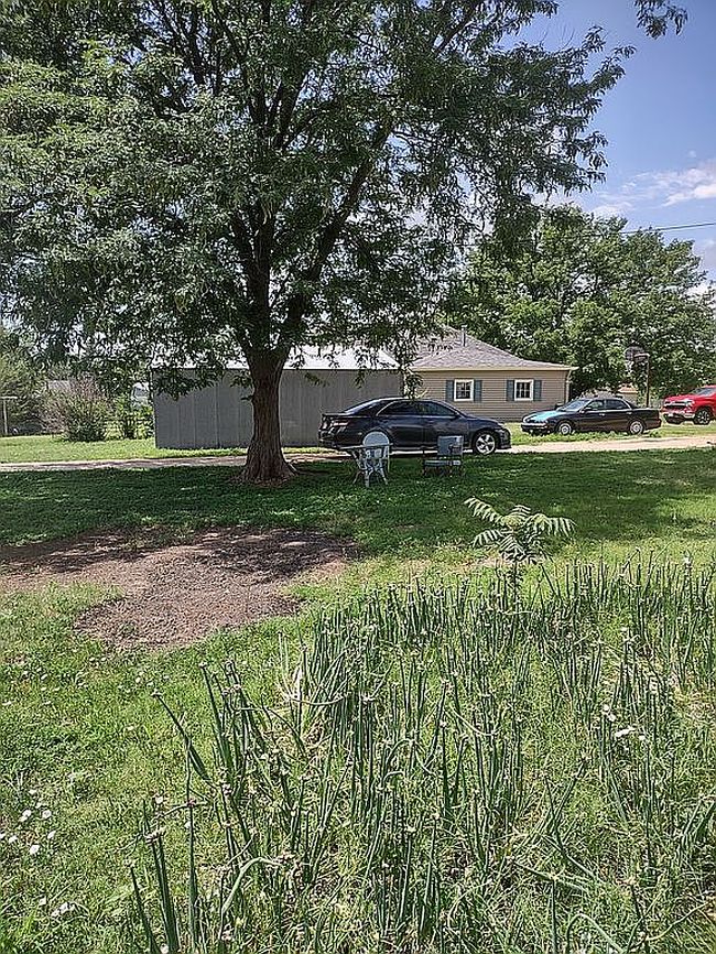 Image of 1015 N 1st St