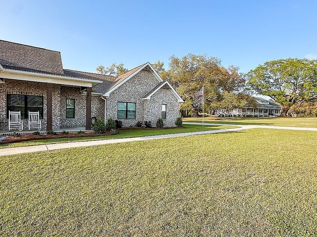 Image of 5415 Remington Rd
