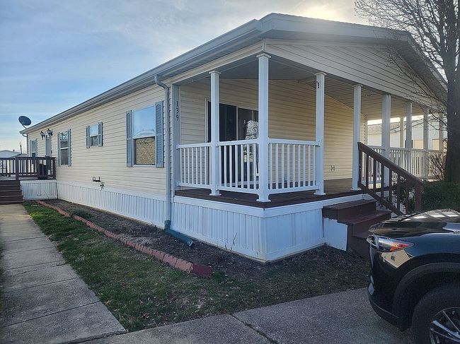 Photo of 139 Malat Dr