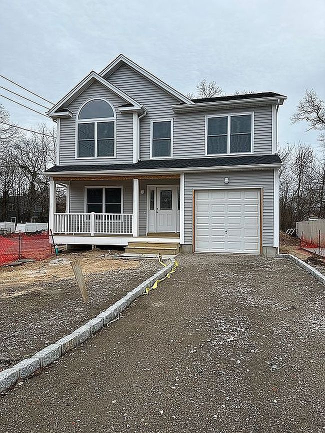 Preview of property located at 64 Nicolls Rd