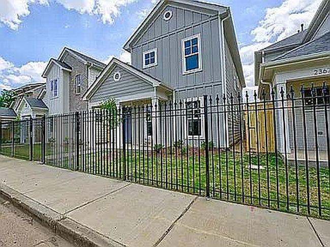 Image of 2375 Avery Ave