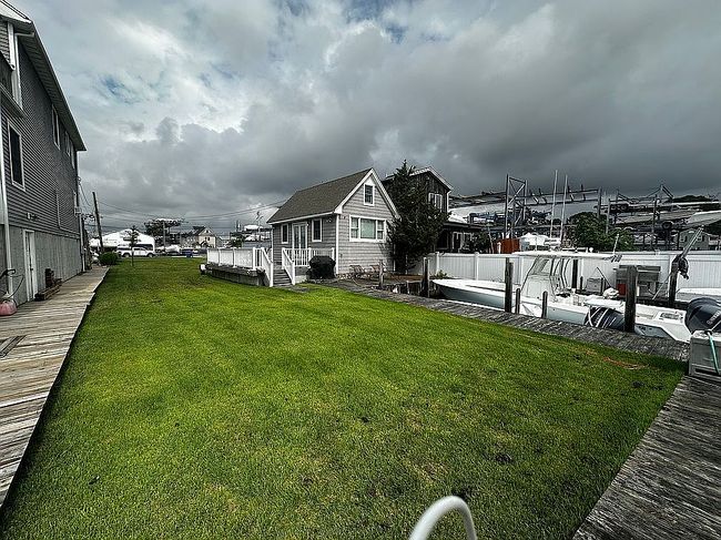 Photo of 250 S Ketcham Ave, Amityville, NY