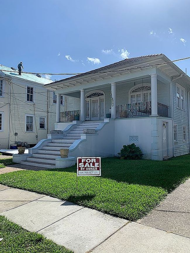 Image of 2527 Calhoun St