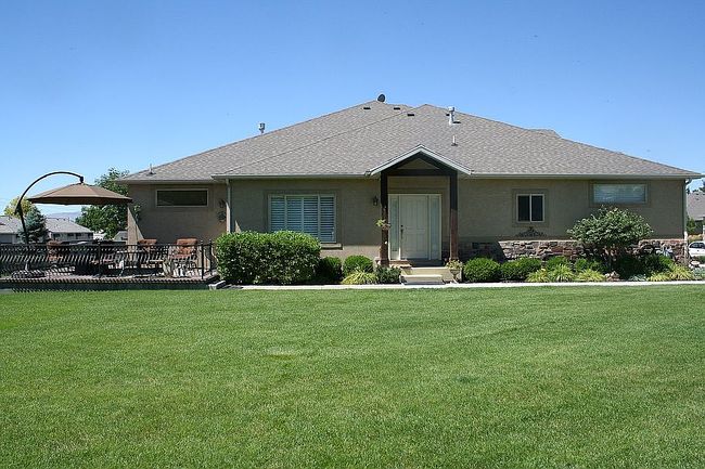 Preview of property located at 887 W 20 N