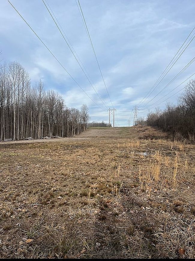 Photo of 3151 W Lake Rd, Murphysboro, IL
