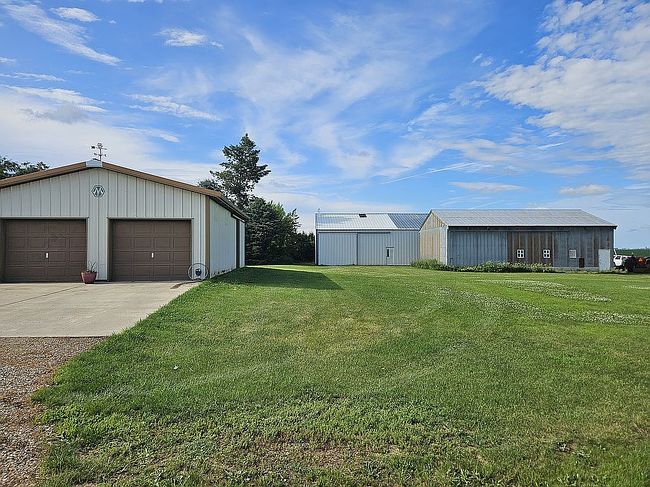 Photo of 1869 Abbott Ave, Gladbrook, IA