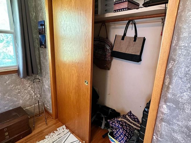 Additional photo 3 of property located at 515 2nd St Sw