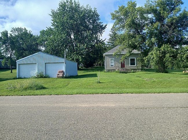 Photo of 108 3rd Ave, Gary, SD