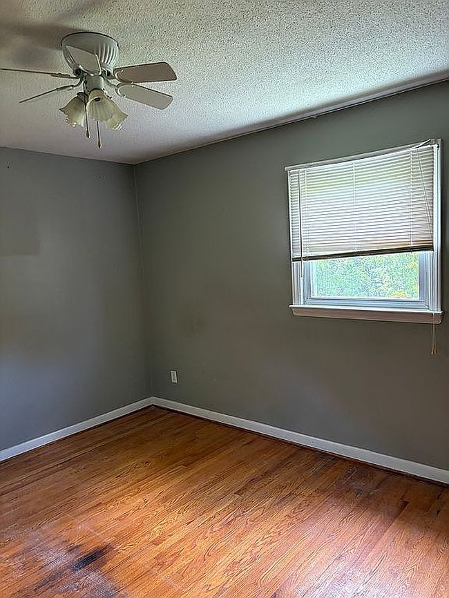 Photo of 2627 Ball Park Rd, Lawndale, NC