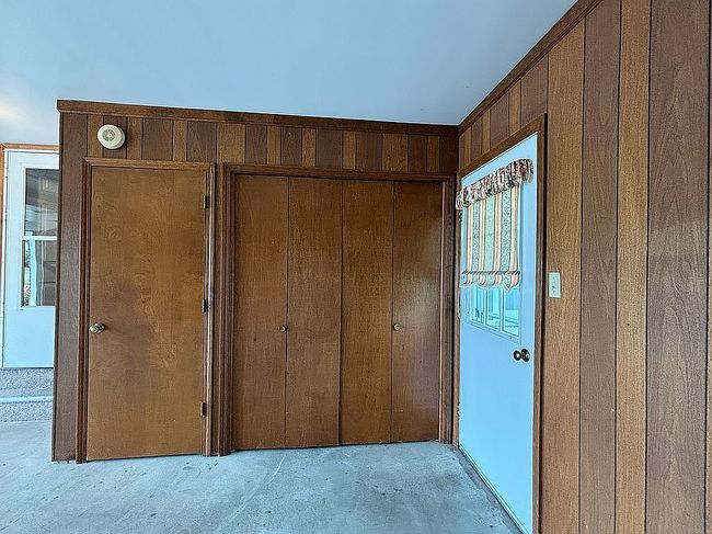 Photo of 415 Highview Dr, Brownstown, IN