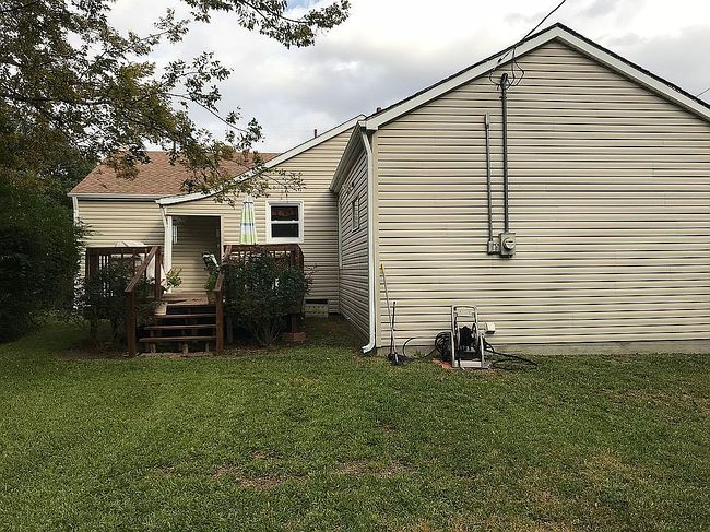 Additional photo 2 of property located at 1516 N Lockhart St