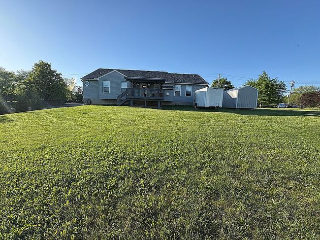 Photo of 1693 Clough Pike, Batavia, OH