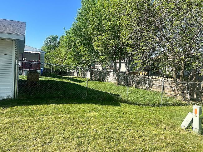 Image of 219 N Rochelle Pl