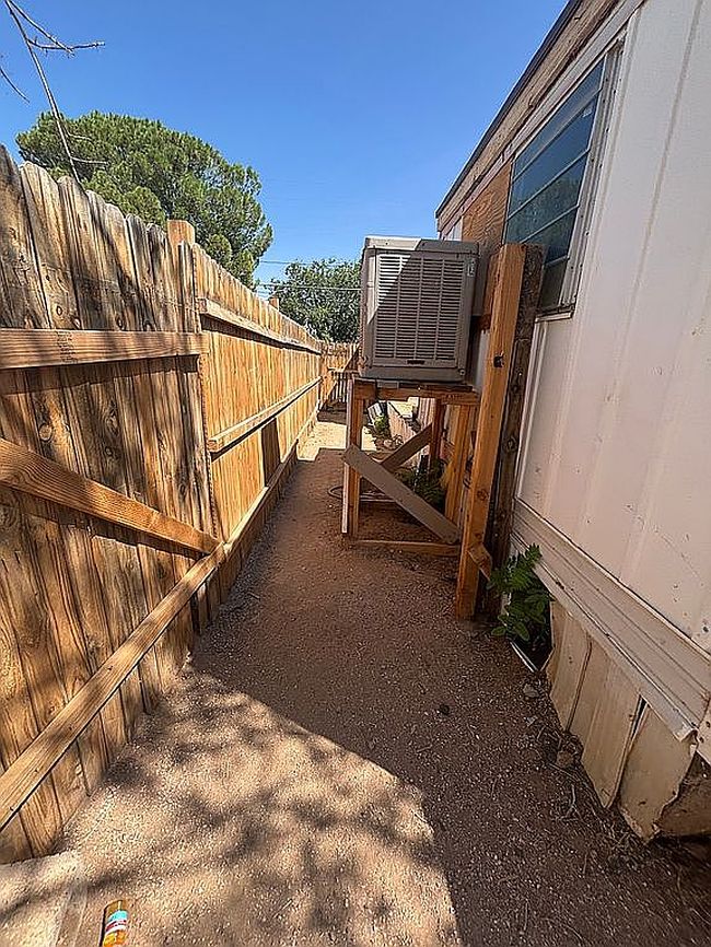 Photo of 2185 E Neal Ave, Kingman, AZ