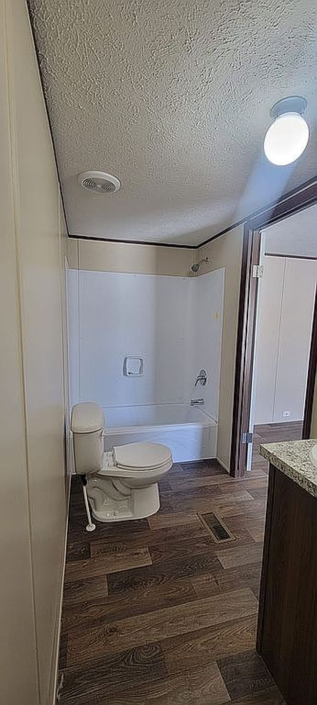 Image of 521 Park St #44