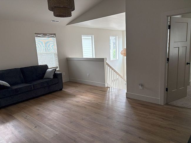 Photo of 2752 D St Ne, Salem, OR