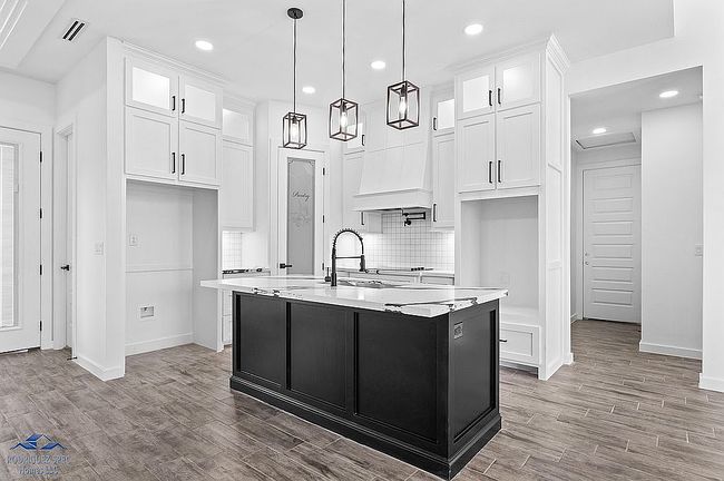 Photo of 2501 Kingdom Dr, Weslaco, TX