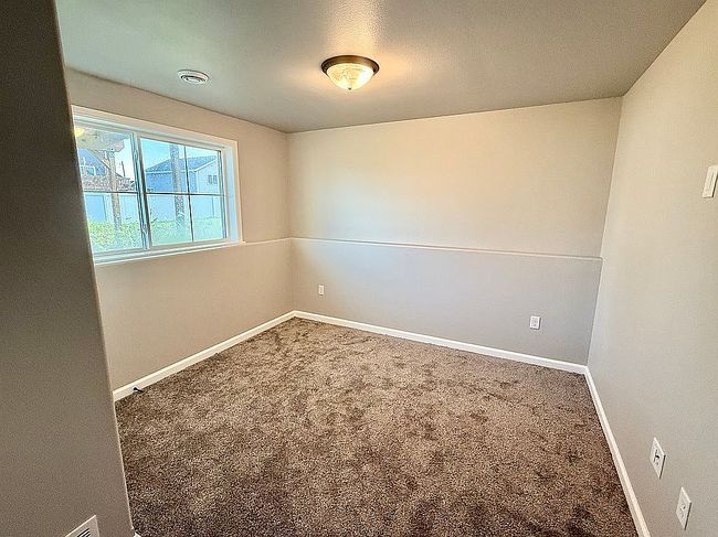 Additional photo 1 of property located at 6040 79th Ave S