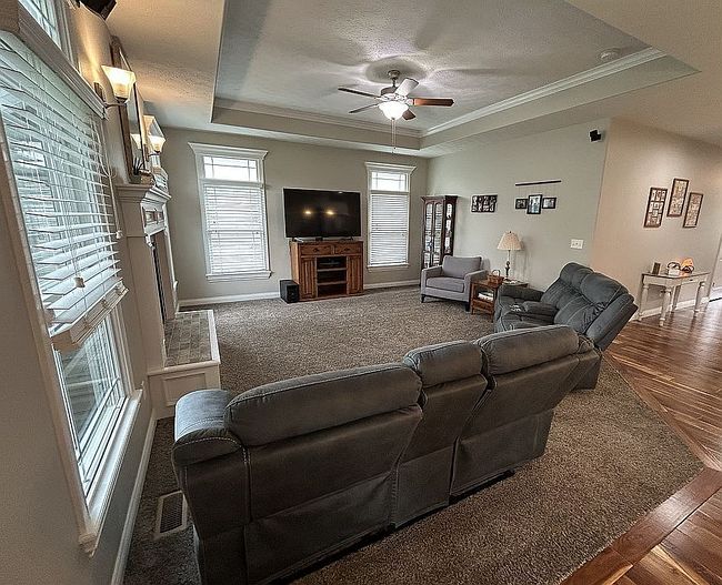 Image of 158 Colonial Ct