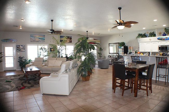 Additional photo 3 of property located at 10739 E 39th St