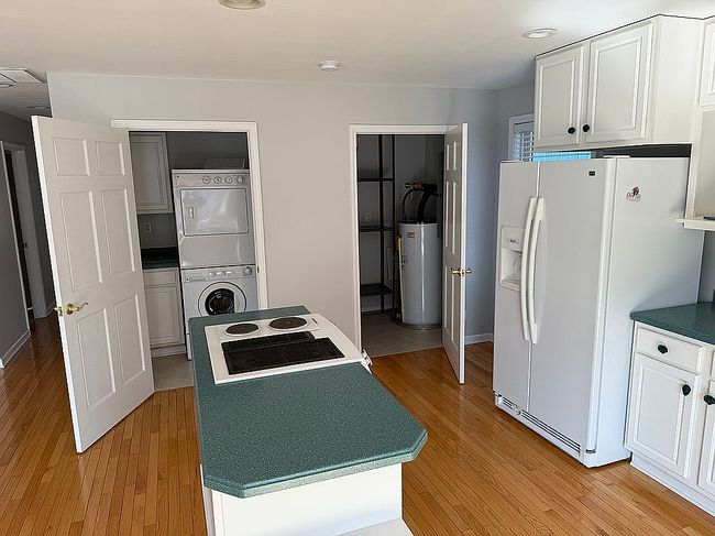 Image of 5510 E Center Ln