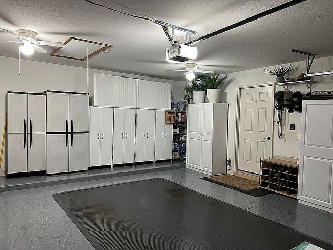 Image of 255 Woodbury Cir