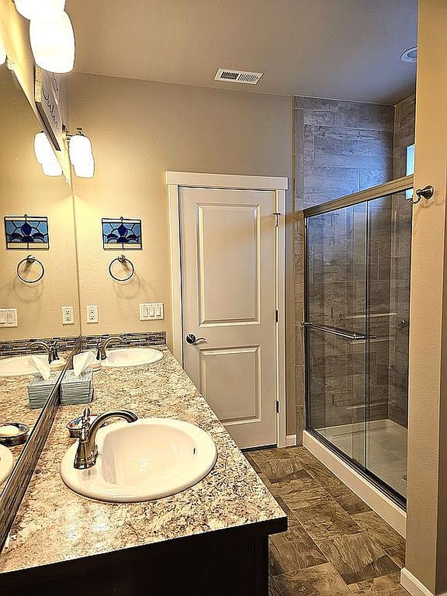 Photo of 1860 N Oakland St, Liberty Lake, WA