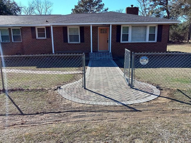 Image of 3411 Columbia Hwy N