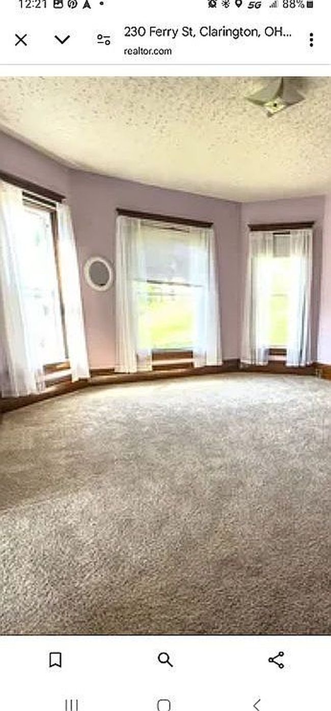 Photo of 230 Ferry St, Clarington, OH