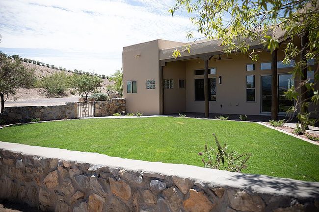 Photo of 1810 Vista Sierra Ct, Las Cruces, NM