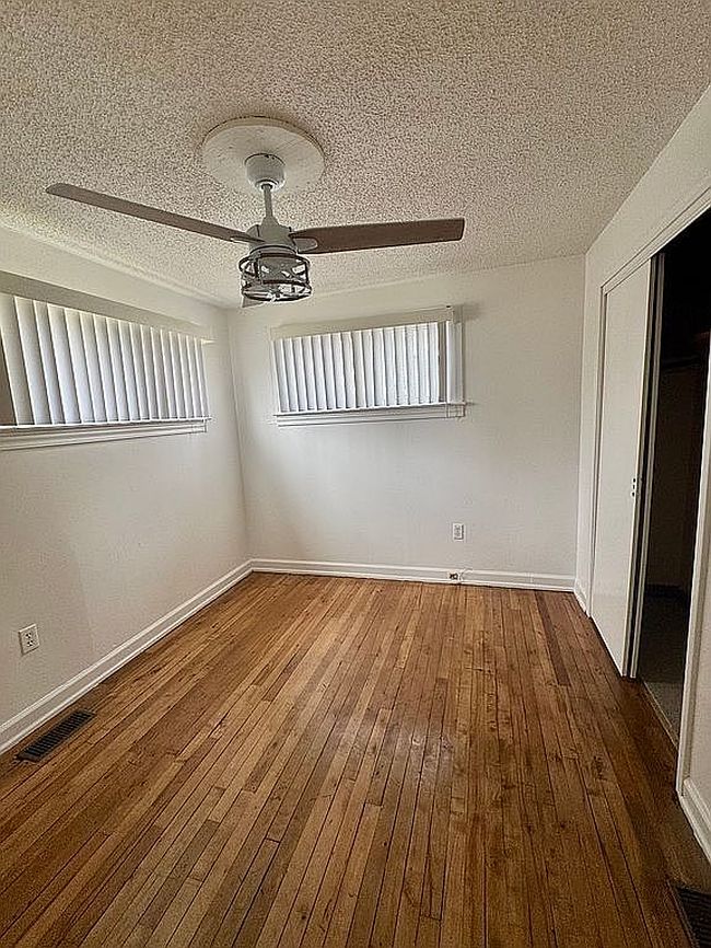 Image of 221 S 5th St