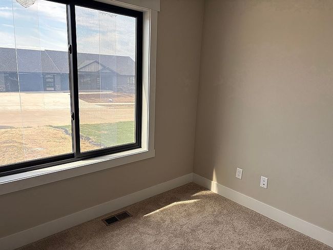 Image of 1407 E 10th St