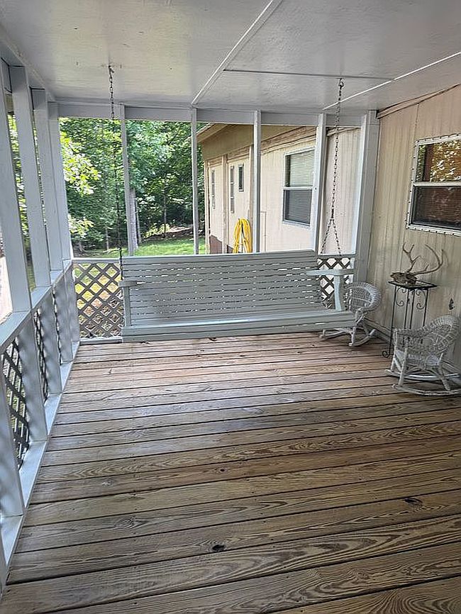 Image of 38 Hickory Ln
