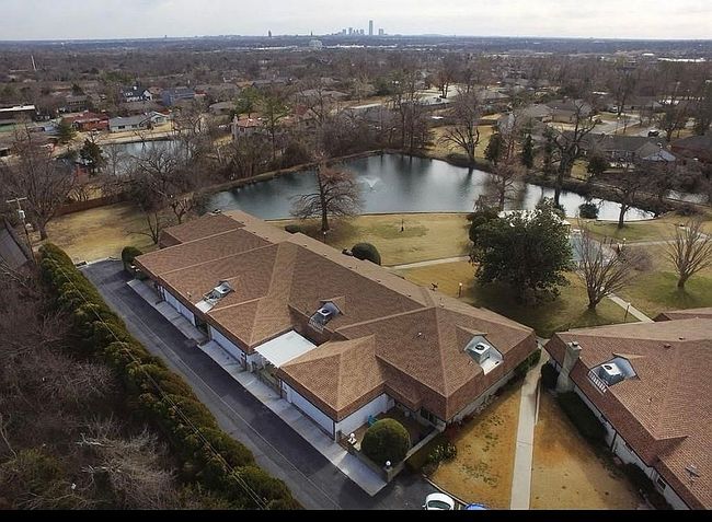 Preview of property located at 4944 N Portland Ave
