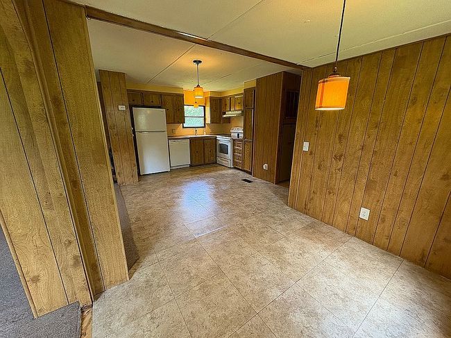 Photo of 5360 Lake Woussicket Rd, Walnut Cove, NC