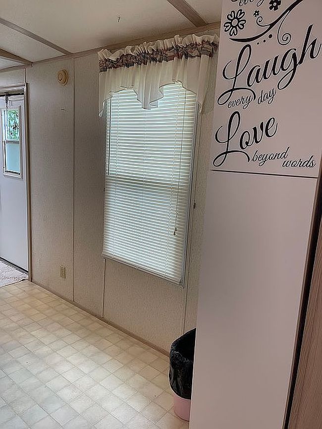 Preview of property located at 8 Cabell Rd