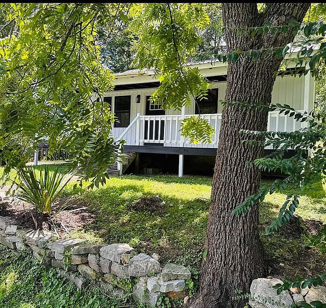 Photo of 225 Luna St