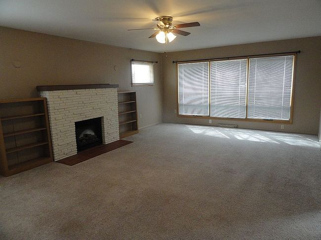 Additional photo 4 of property located at 421 Heath Ave