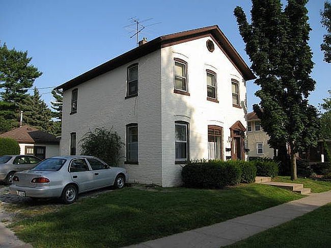 Photo of 310 N Gilbert St, Iowa City, IA