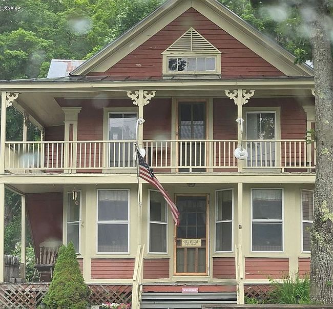 Photo of 11 Fornuto Rd, Wardsboro, VT