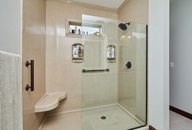 Additional photo 2 of property located at 1315 S L Ct