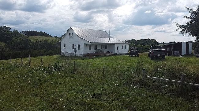 Photo of 465 Saunders Ln, Hillsboro, KY