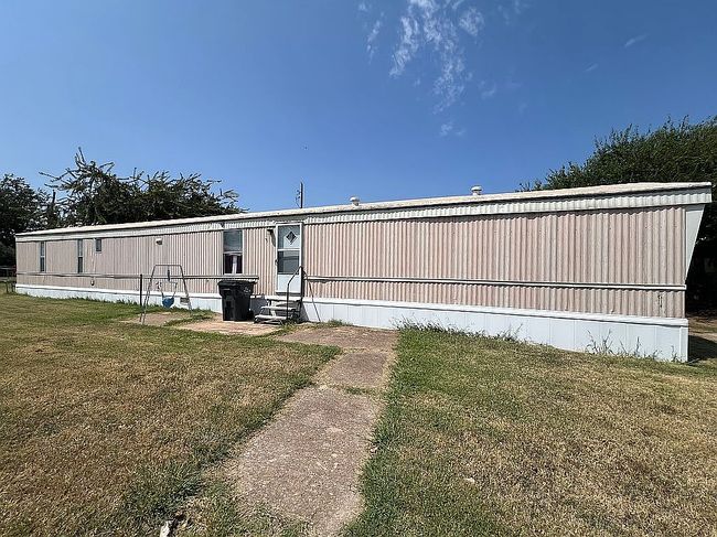 8 Chestnut Cir, Wichita Falls, TX
