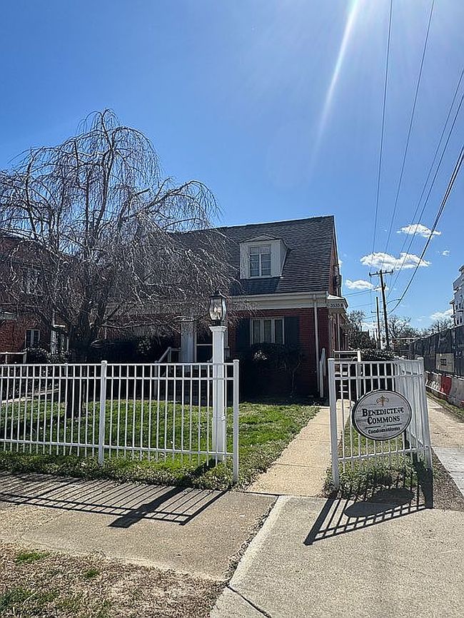 Image of 3535 Hanover Ave Unit B