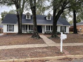 Additional photo 1 of property located at 6604 Chimney Top Dr N