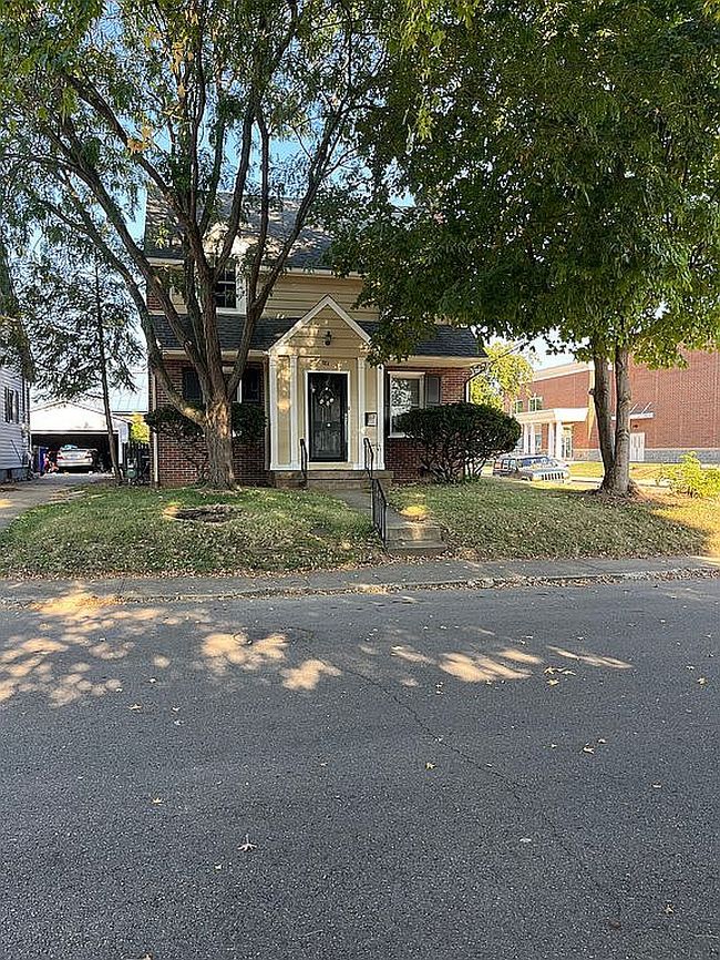 Photo of 381 Ringwald St