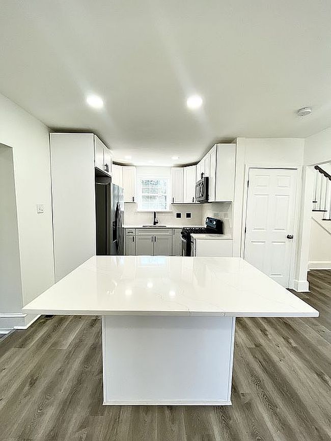 Photo of 139 Lee Ave Ne, Roanoke, VA