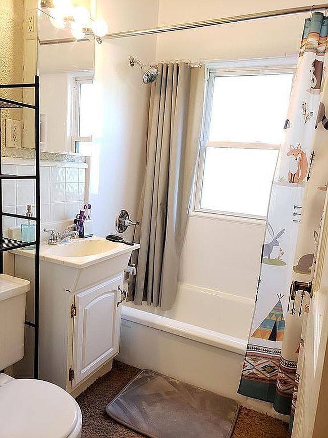 Image of 1628 W 37th St