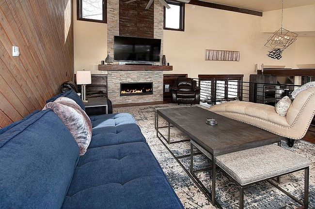 Image of 53 View Ln #5F