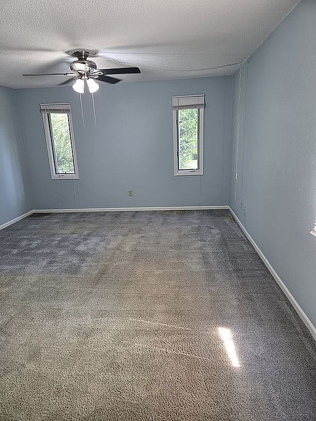 Photo of 23 Meadowpond Dr, Perrysburg, OH